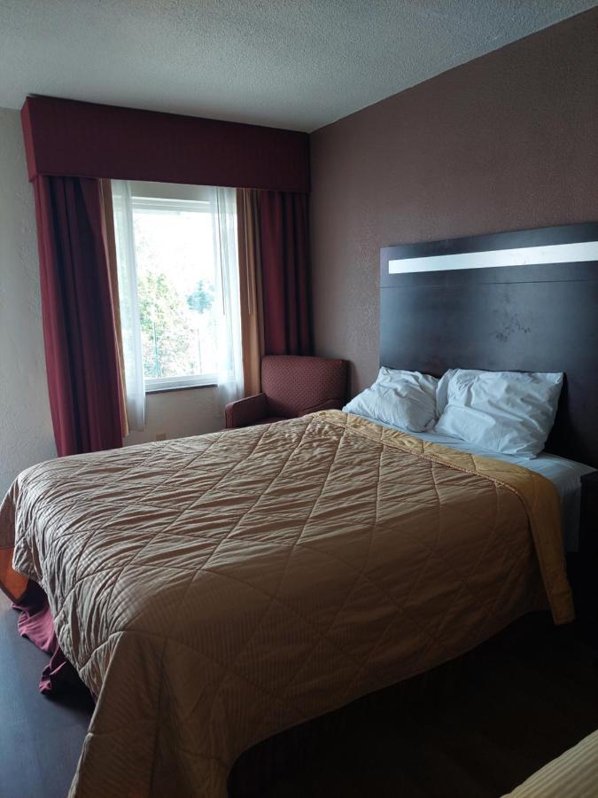 פרינסטון Budget Inn מראה חיצוני תמונה