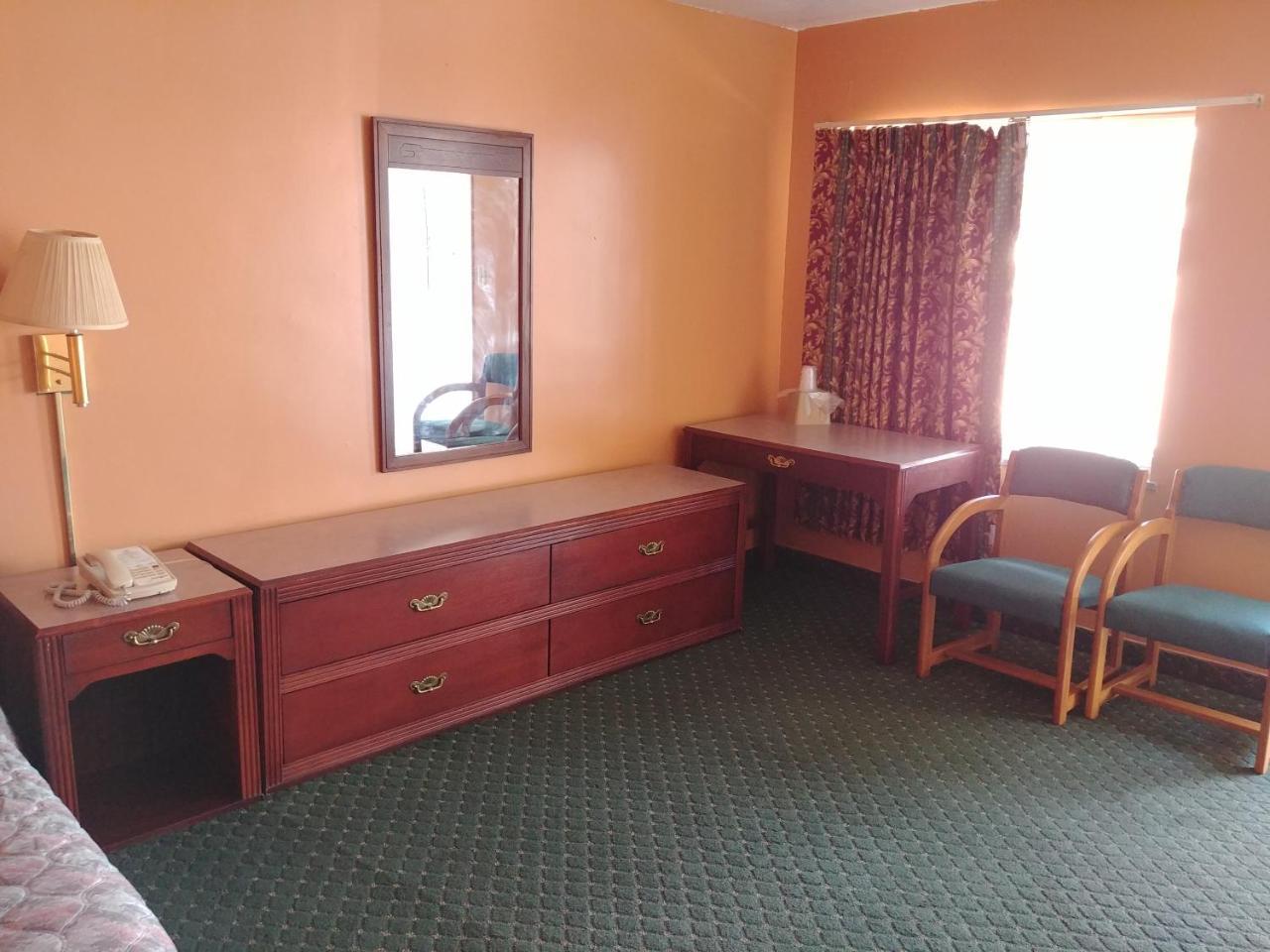 פרינסטון Budget Inn מראה חיצוני תמונה
